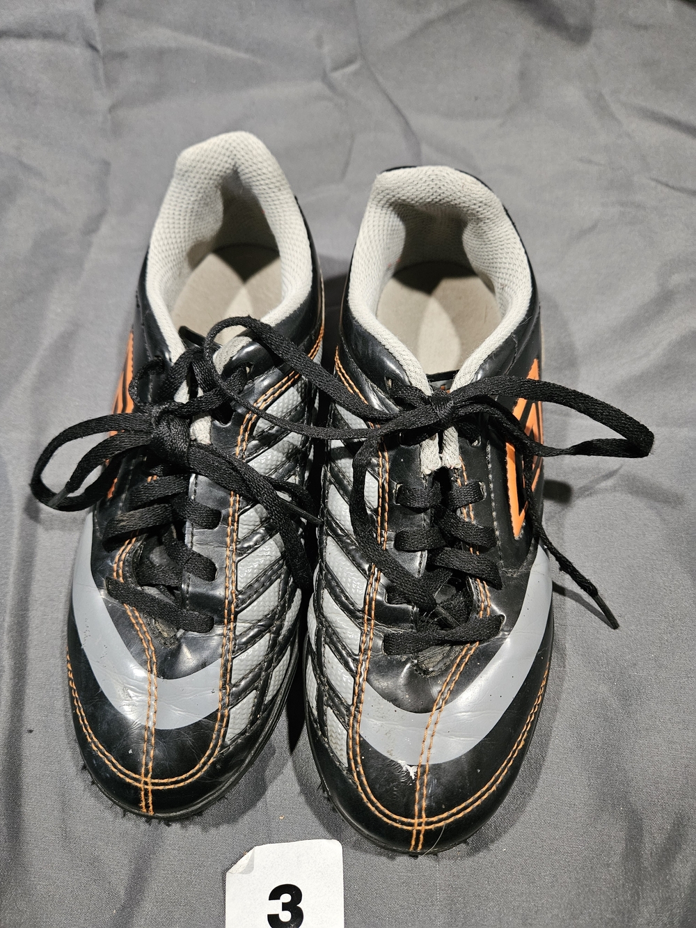 Umbro Youth Dynamis Soccer Shoes